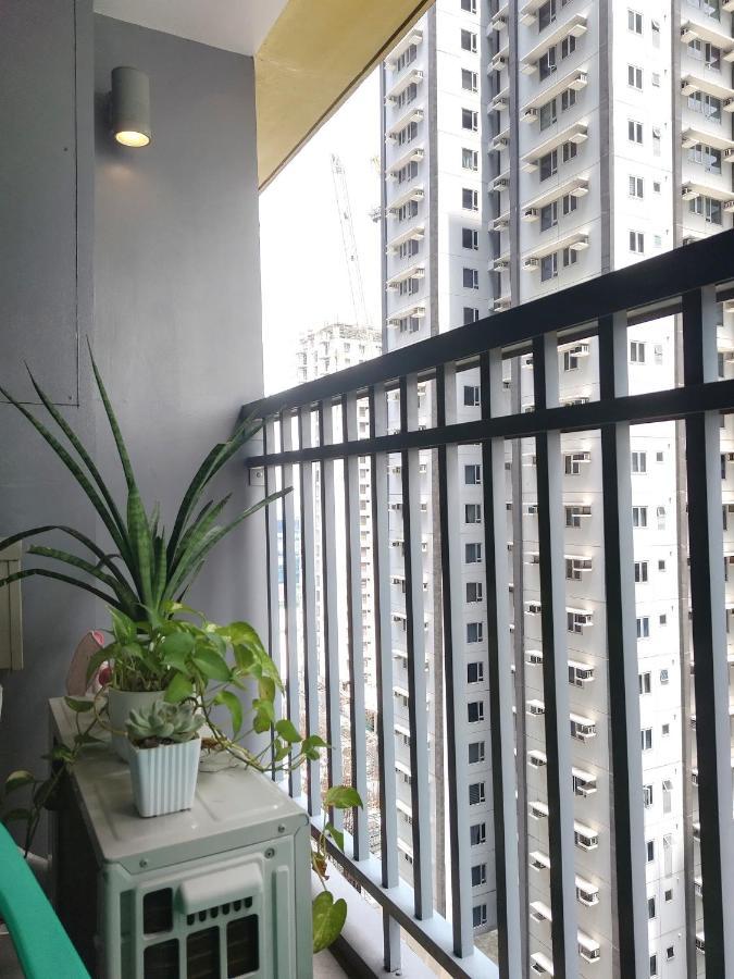 Fame Residences Tower 2 Mandaluyong Exterior photo